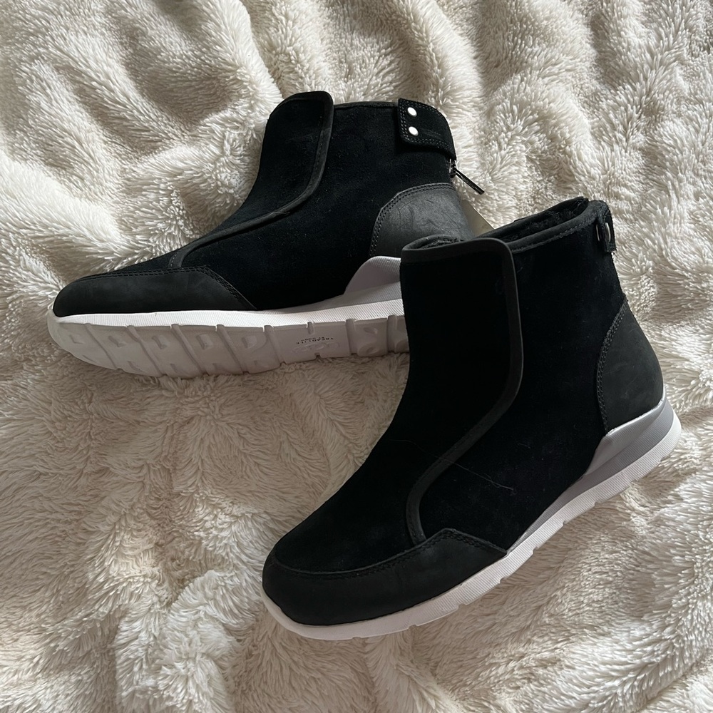 Women’s Laurelle Treadlite Suede boot by Ugg